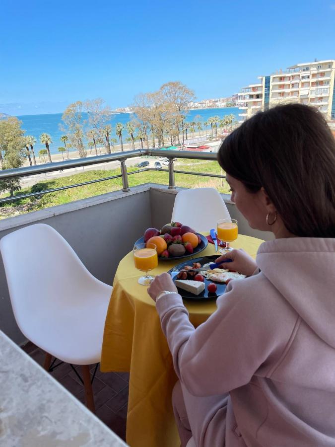 Family Suite Residence Avlonya Dış mekan fotoğraf