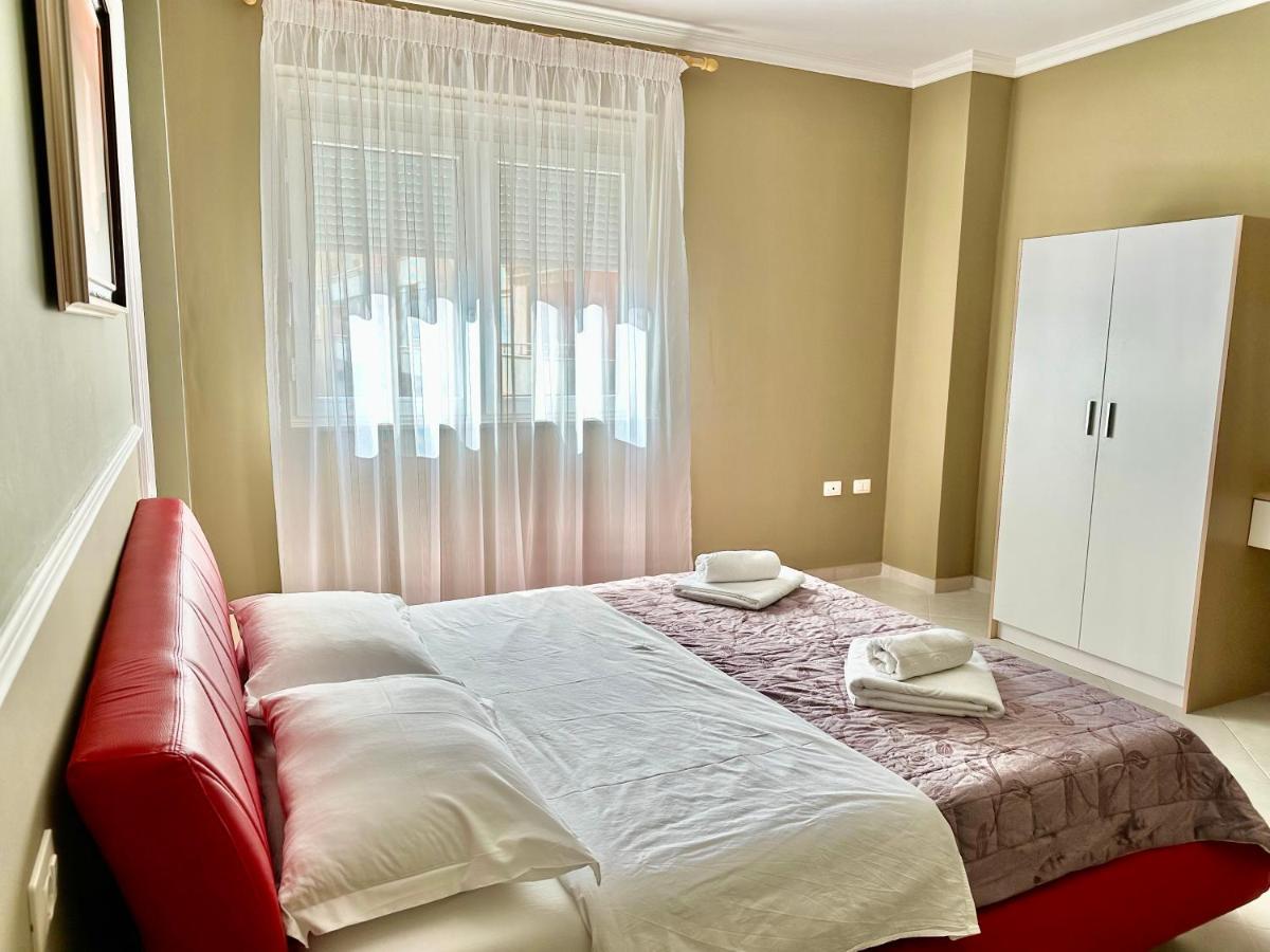 Family Suite Residence Avlonya Dış mekan fotoğraf