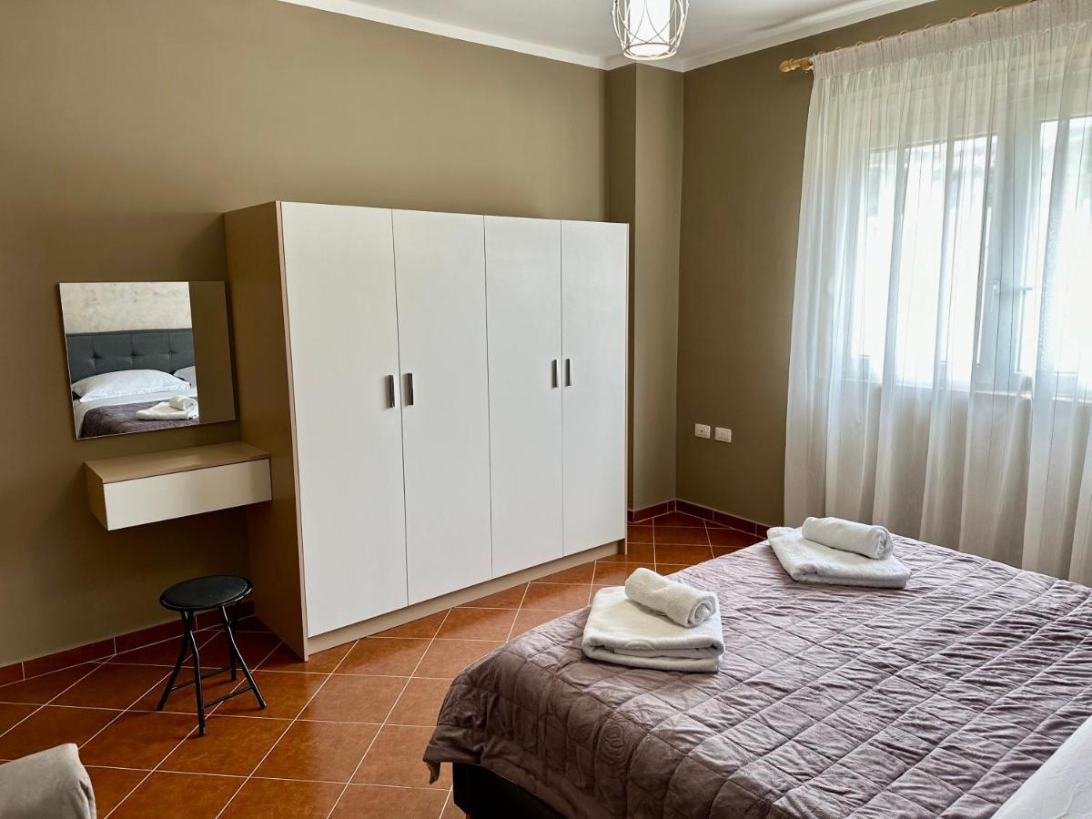 Family Suite Residence Avlonya Dış mekan fotoğraf