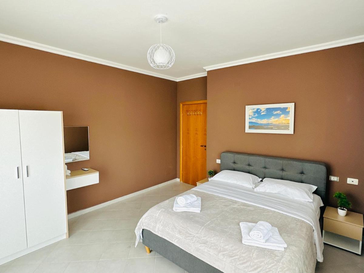 Family Suite Residence Avlonya Dış mekan fotoğraf