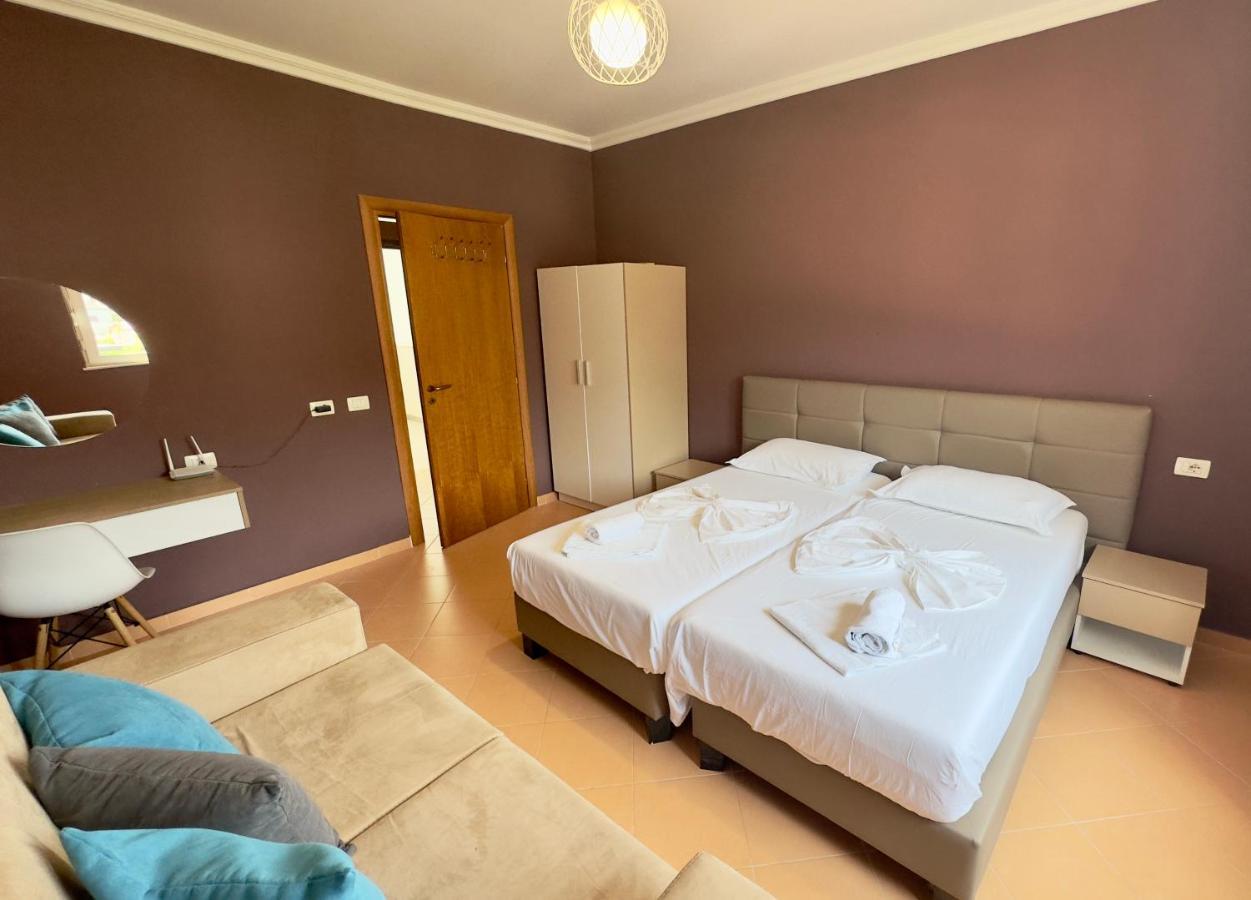 Family Suite Residence Avlonya Dış mekan fotoğraf